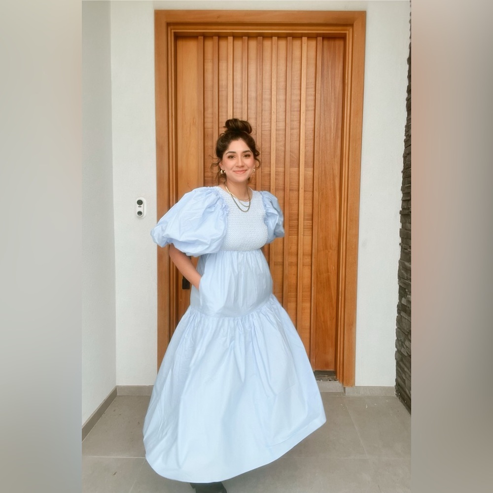 Baby blue midi dress. 🤍